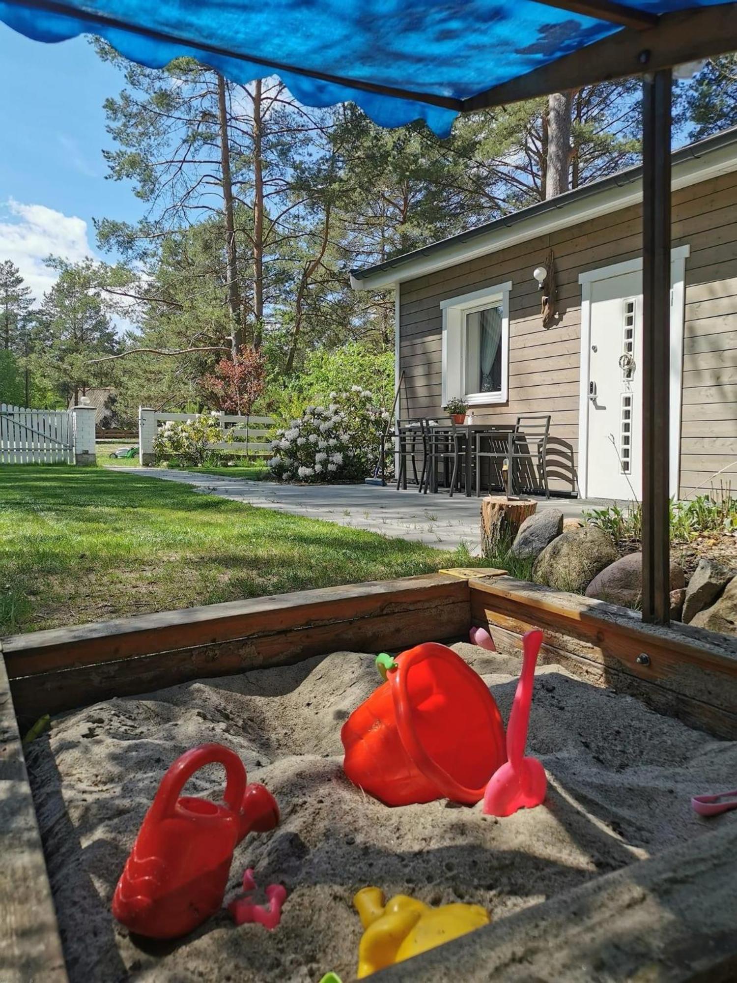Sosnowy Azyl Villa Wąglikowice Exteriör bild